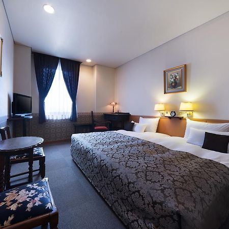 Chres Hotel Kochi  Exterior photo